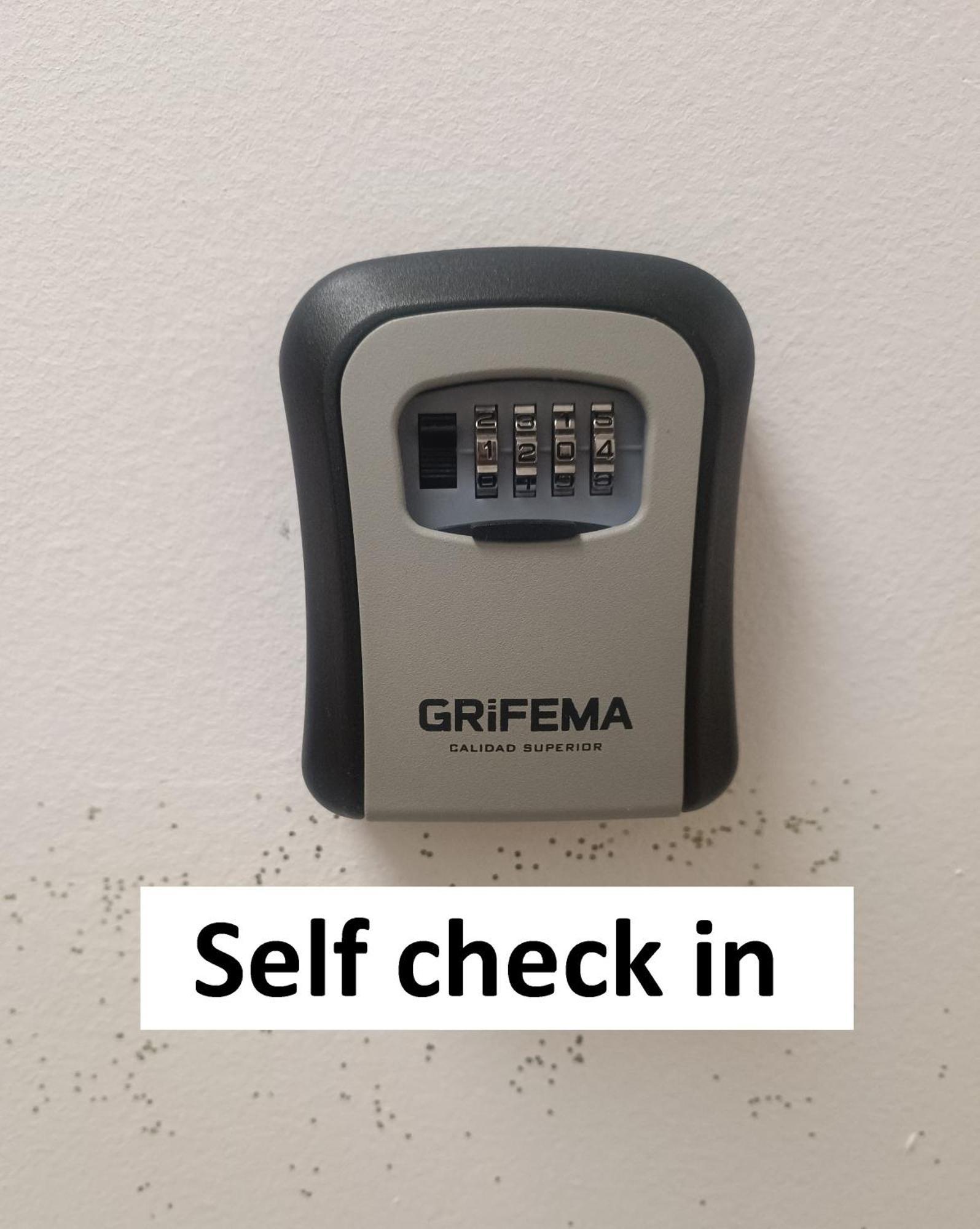 Apartments Furman - Self Check-In Rakek Exterior photo